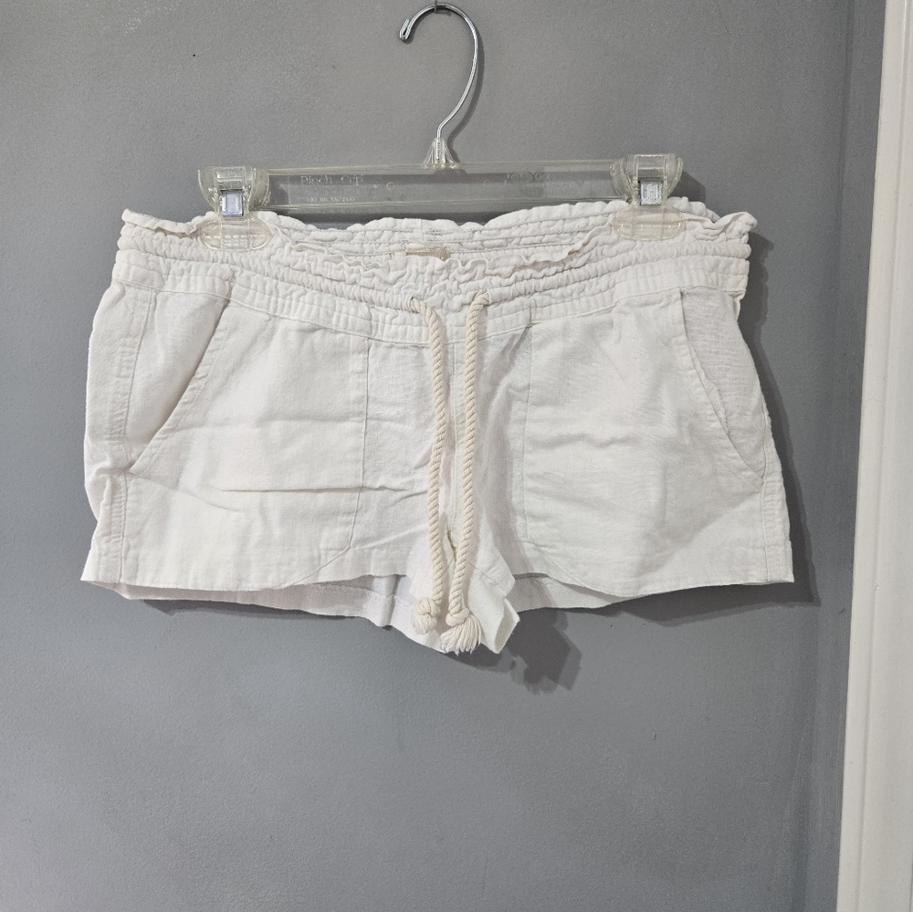 White linen roxy shorts/small